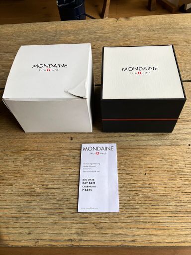 Mondaine EVO 40 BIG DATE