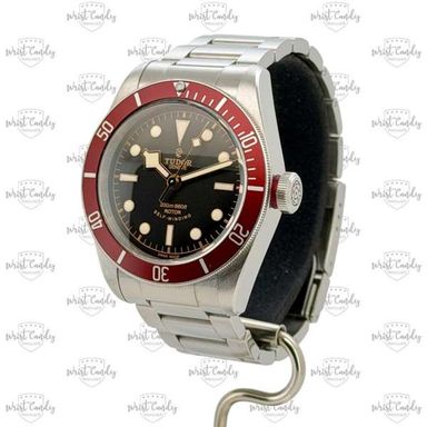 Tudor Black Bay 41 “smiley” • 2015 • zeer goede staat