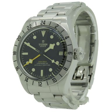 Tudor Black Bay Pro