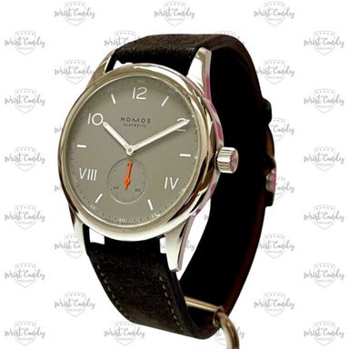 Nomos Club Campus 38 • 2023 • topstaat