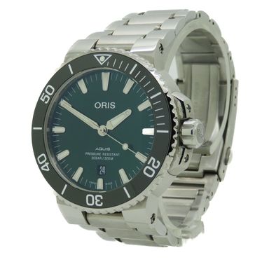 Oris Aquis Date Green