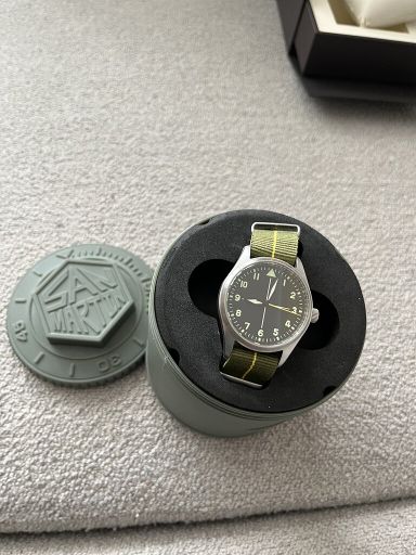 TK SAN Martin Pilot