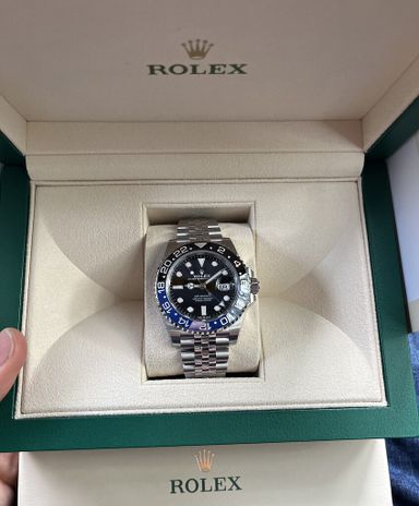 TK: Rolex GMT- Master II ‘Batgirl’ 126710BLNR