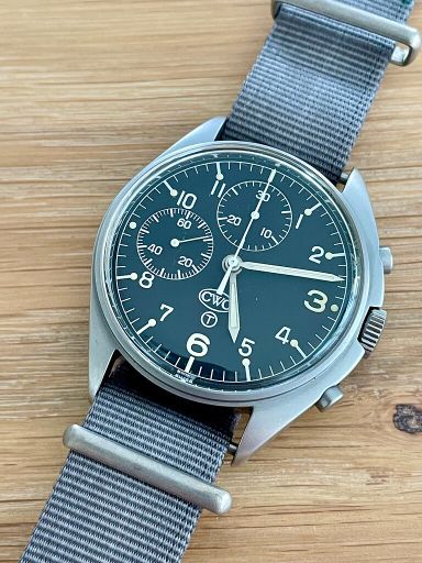 TK: CWC Military Chronograph Valjoux 7765 (1990's)