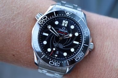 Omega Seamaster Diver 300M "James Bond Limited"