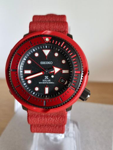 Seiko Prospex Red