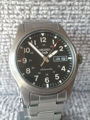 Seiko 5 Sports SRPG27K1 Field Automatic
