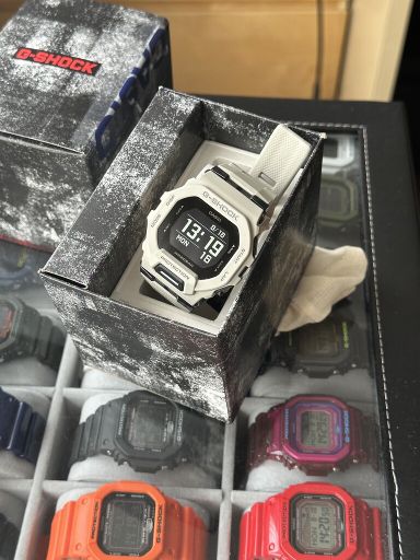 TK: 2x Casio G-shock GBD-200