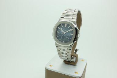 PATEK PHILIPPE Nautilus 40 mm 5712/1A-001 2013