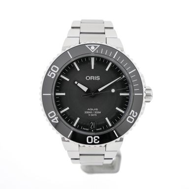 Oris Aquis Date 'Calibre 400' 0140077694154; Automatic men's diving watch