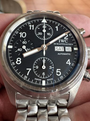 TK/TR: IWC 3706 der Fliegerchronograph met Pyramide band