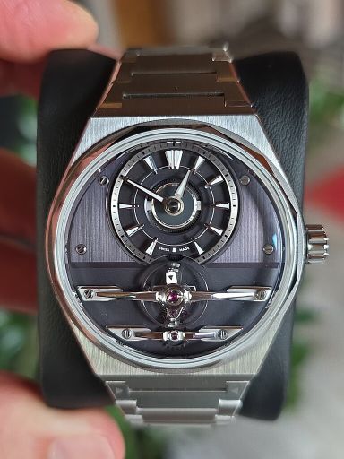 TK: Christopher Ward C12 Loco