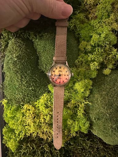 Te koop: Studio Underd0g Pink Lemonade (€950)