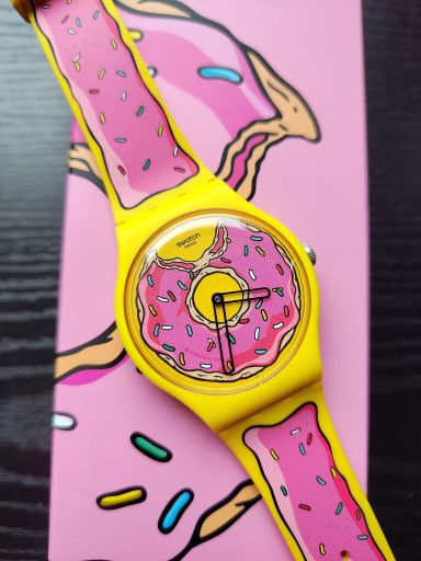 Te koop: Swatch Simpsons Donut