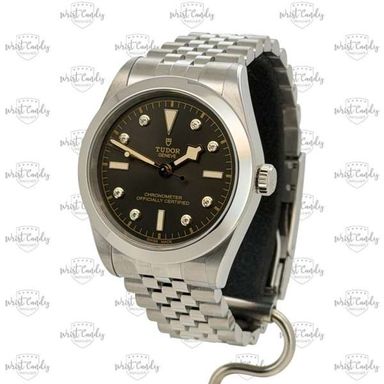 Tudor Black Bay 39 Diamonds • 03/2026 • nieuw