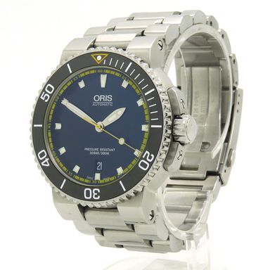 Oris Aquis Date