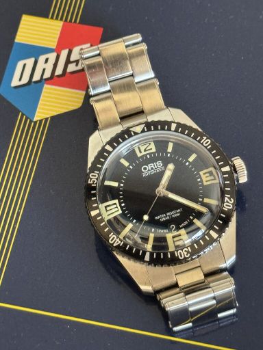 Oris Divers 65 Crazy numerals