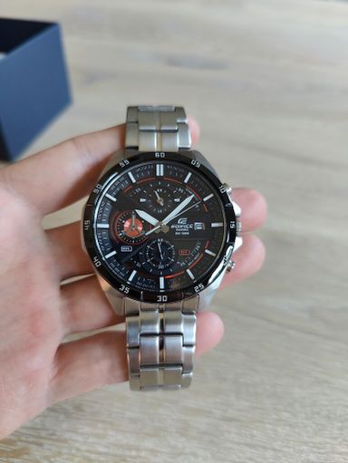 TK: Casio Edifice, Lip en Guess