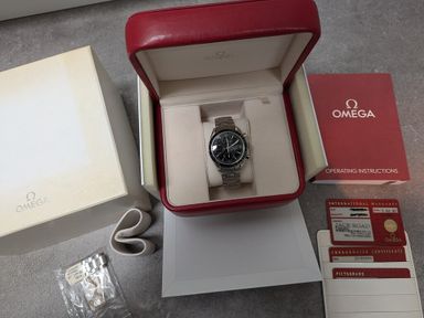 TK: Omega Speedmaster Date ref: 3210.50.00 - Full set + service