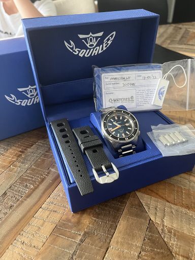 Squale Matic Black brushed + Squale stalen band