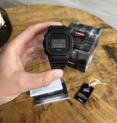 TK: Casio G-Shock DW-5600