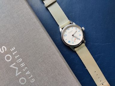 Nomos club neomatik