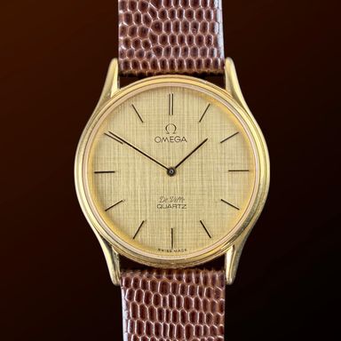Vintage Omega De Ville Quartz Linen dial Ultra Thin 191.0077 - 33,5mm - 1979