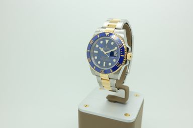 Rolex Submariner 116613LB NOS 2015
