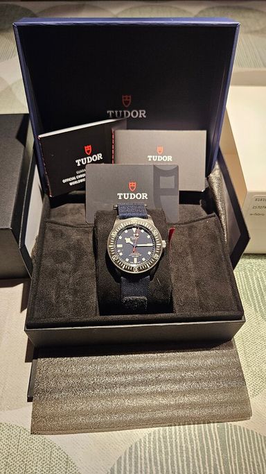 Te koop: Tudor Pegalos fxd Redbull Alinghi