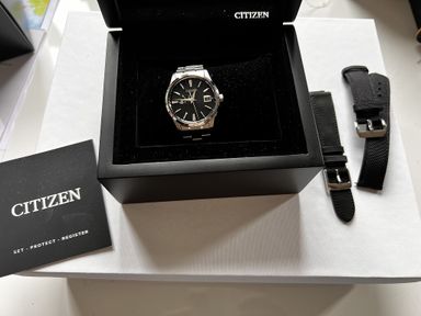 TK: The Citizen AQ1020-51E