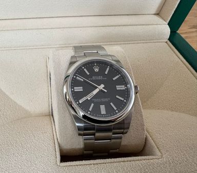 TK: Rolex Oyster Perpetual ref 124300