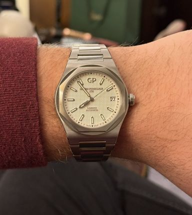 Girard Perregaux Laureato Wit full set