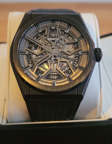 Zenith Defy Classic Ceramic