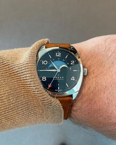 TK: Farer Halley Moonphase