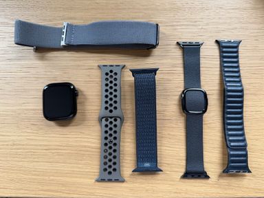 Apple Watch Series 10 42mm Wi-Fi + Cellular Zwart Aluminium