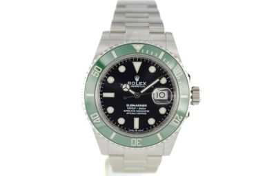 ROLEX SUBMARINER DATE 126610LV