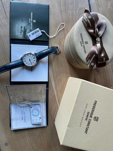 Frederique Constant SW