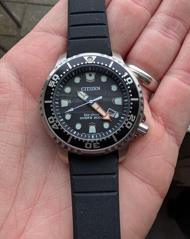 TK: Citizen BN1050-10E