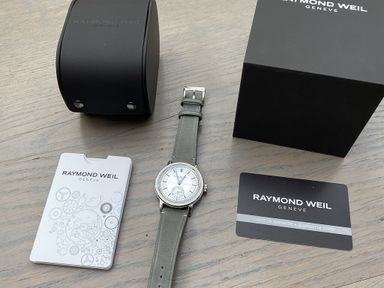 TK: Raymond Weil Millesime 39 small seconds