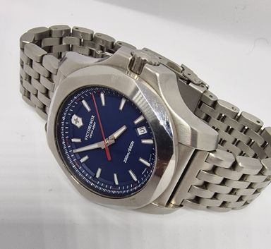 Te koop: Victorinox I.N.O.X. €275
