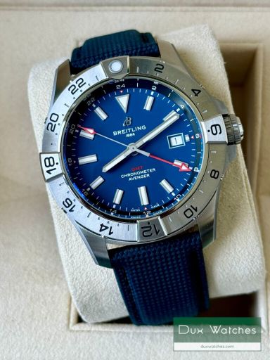 Breitling Avenger GMT ref A32320 DR01104
