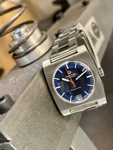 Certina Argonaut 220
