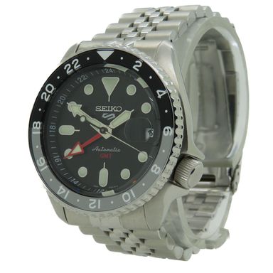 Seiko 5 Sports GMT