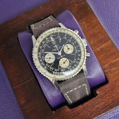 Breitling Navitimer