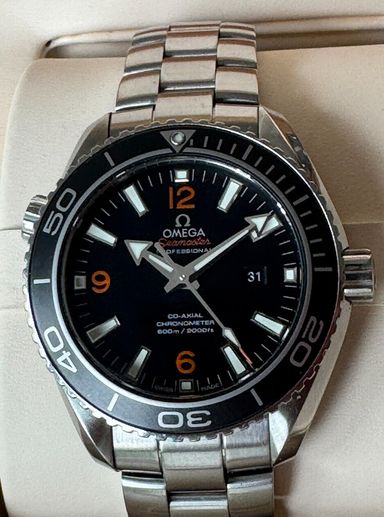 Omega Planet Ocean mid-size