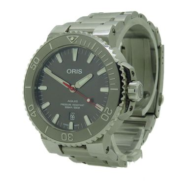 Oris Aquis Date 43,5 Relief