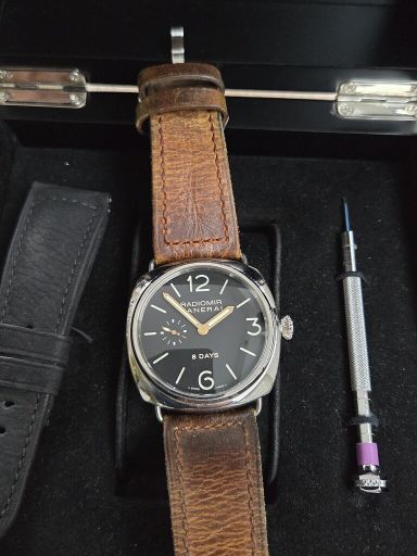 TK: Panerai PAM190 - JLC inside