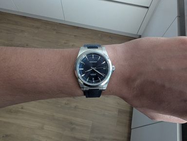 Longines Conquest 38mm NIEUW - Rubber