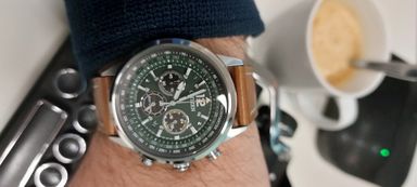 Citizen CA4470‑15X Pilot chronograag – € 120