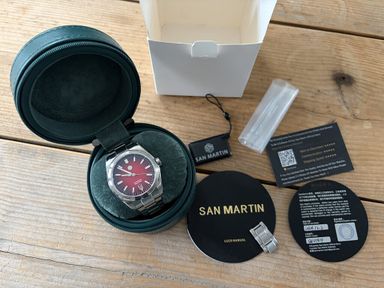 San Martin SN0144 JianZhan Gada met rode wijzerplaat. 39mm